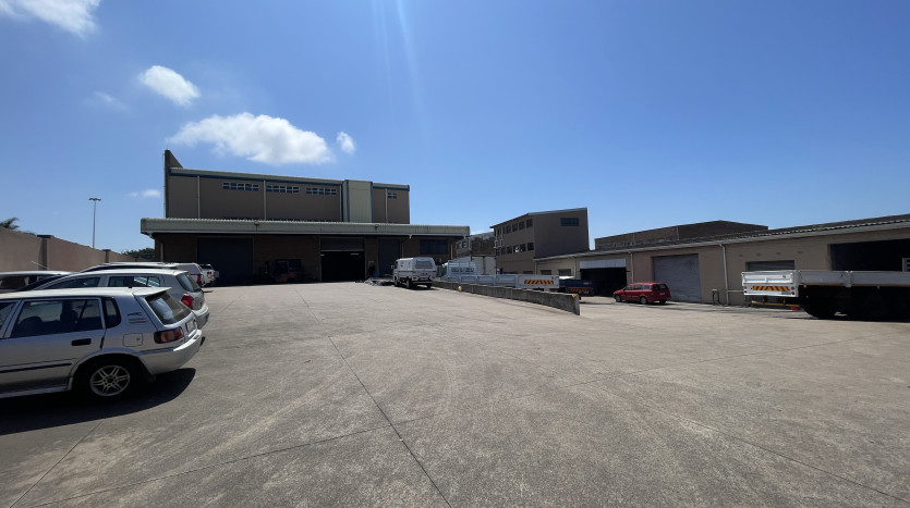 Prominent Industrial Property In Congella Property Images