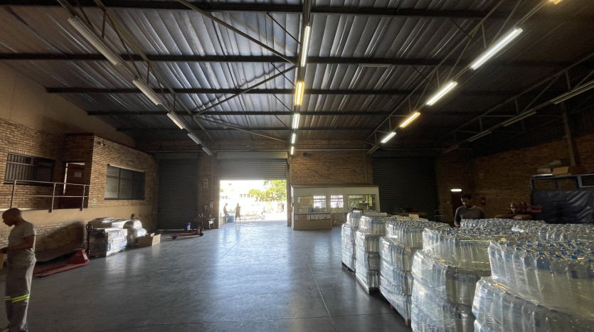 Prominent Industrial Property In Congella Property Images