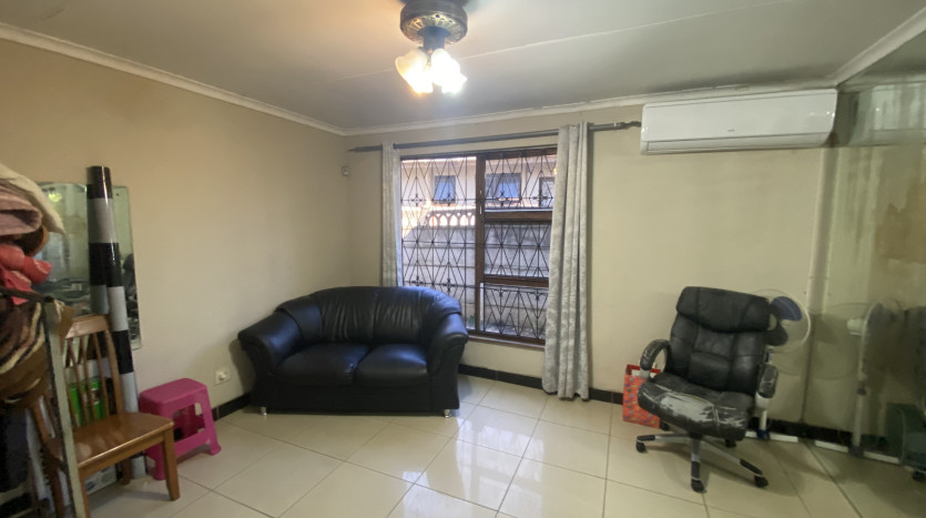 DECEASED ESTATE: Double Storey Home in Newlands West Property Images