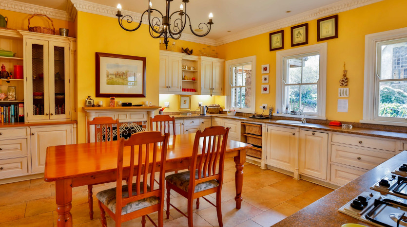 Equestrian Centre, Corporate Retreat or Wedding Venue Property Images