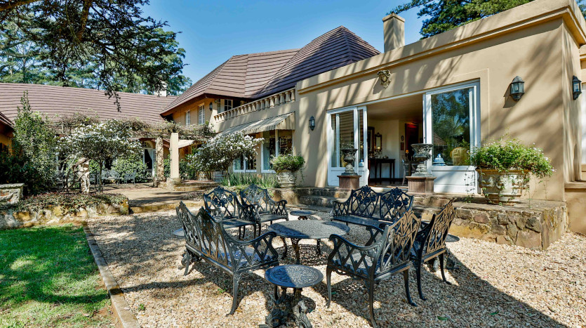 Equestrian Centre, Corporate Retreat or Wedding Venue Property Images