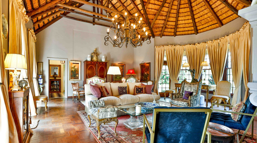 Equestrian Centre, Corporate Retreat or Wedding Venue Property Images