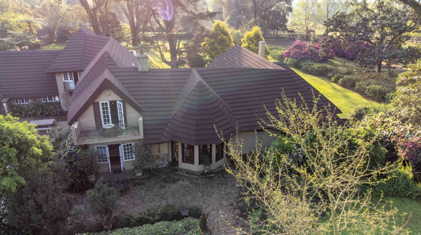 Equestrian Centre, Corporate Retreat or Wedding Venue Property Images