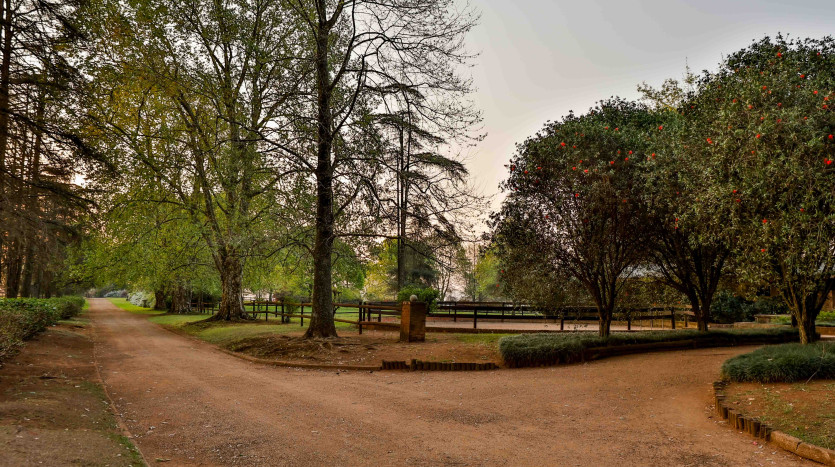 Equestrian Centre, Corporate Retreat or Wedding Venue Property Images