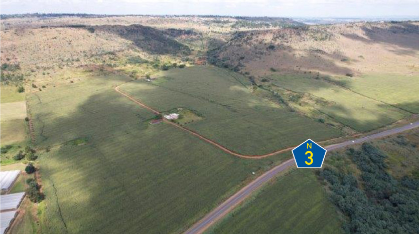 Extensive Development Land Bordering the Cradle of Humankind Property Lead Image