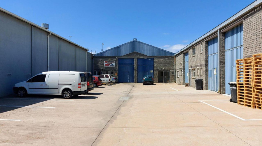 3 x Mini Industrial Units in Killarney Gardens Cape Town Property Lead Image