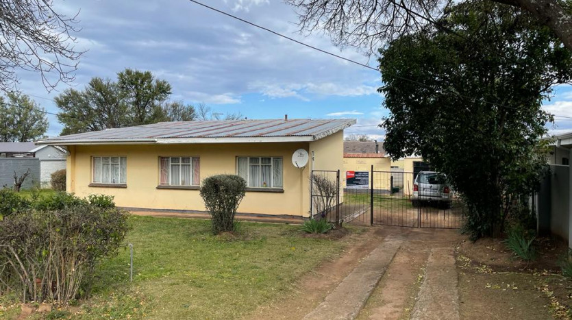 3 Bedroom House in Queenstown Property Lead Image