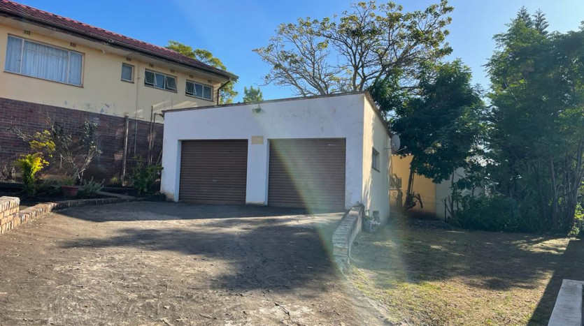 4 Bedroom House in Butterworth Property Images
