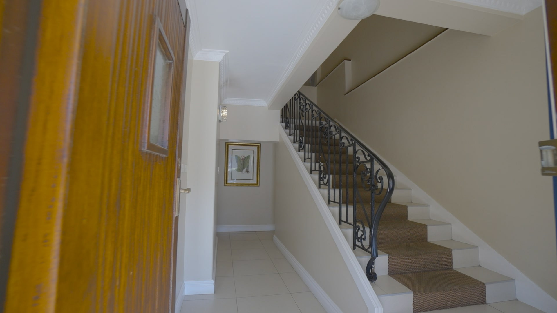 2 x Upmarket Joint Properties with 23 Rooms