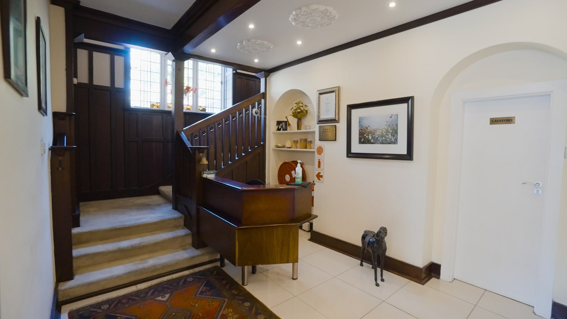 2 x Upmarket Joint Properties with 23 Rooms