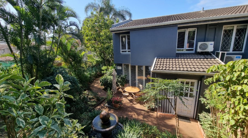 3 Bedroom Duplex with Garden Property Lead Image