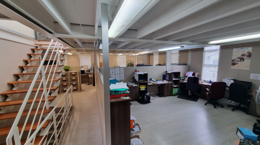 3 Storey Building in Overport Property Images