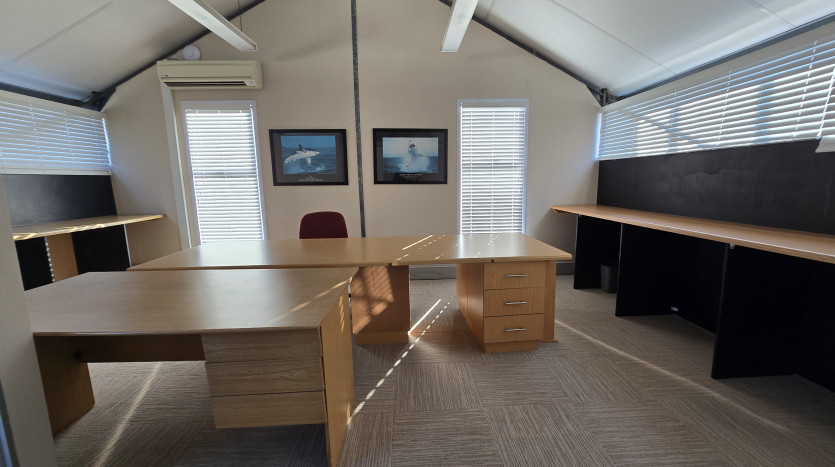 Strategically Positioned Commercial Property Durban Overport Property Images