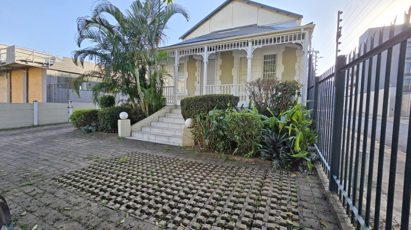 Strategically Positioned Commercial Property Durban Overport Property Lead Image