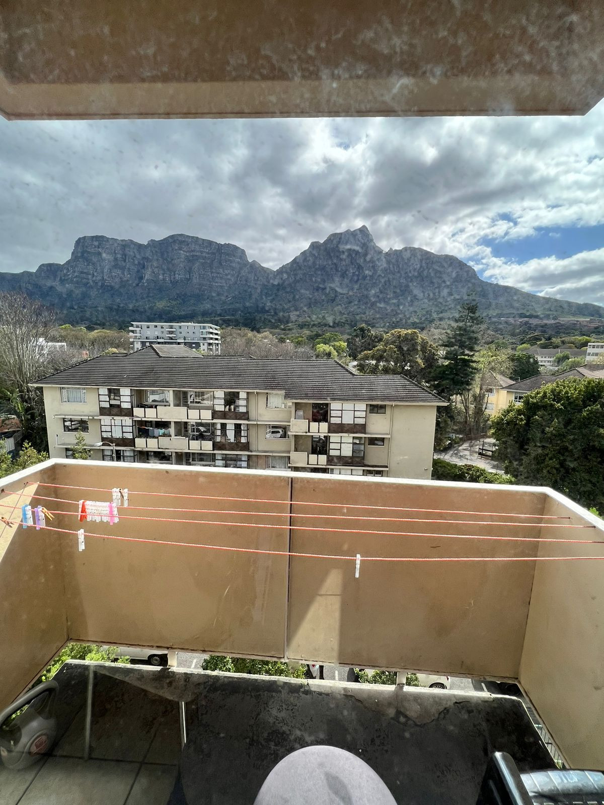 2 Bedroom Apartment near Newlands Stadium