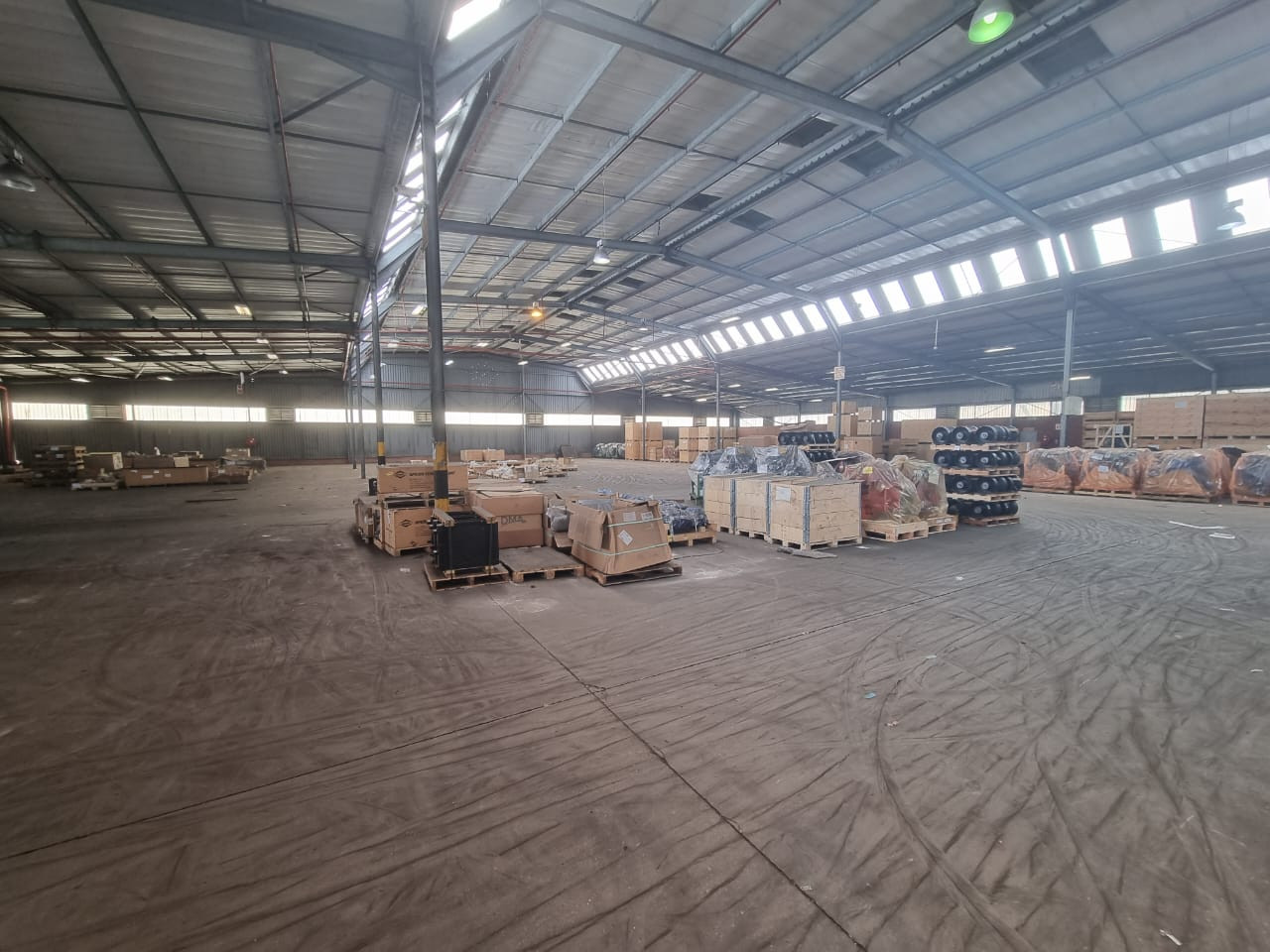 Industrial Property with Platformed Yard in Richards Bay